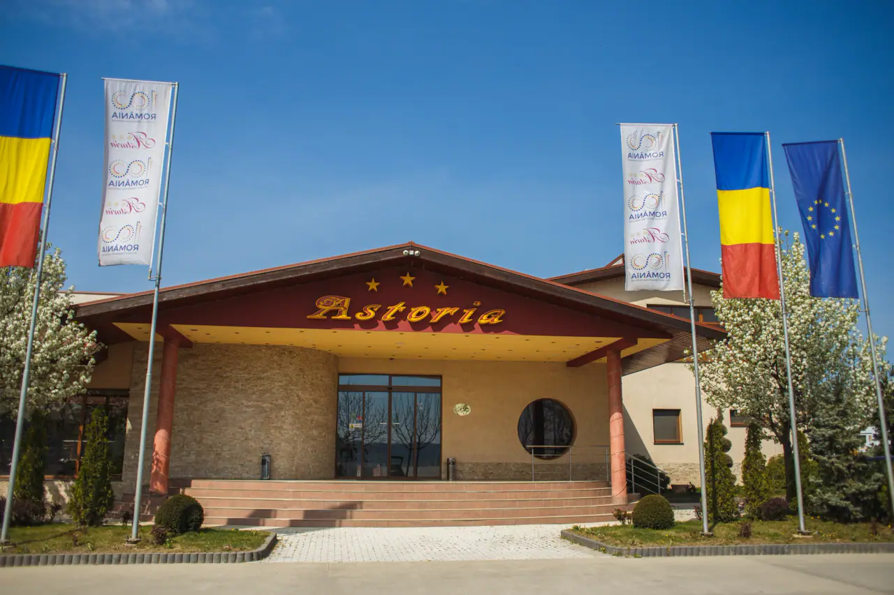 Hotel Astoria Alba Iulia entrance